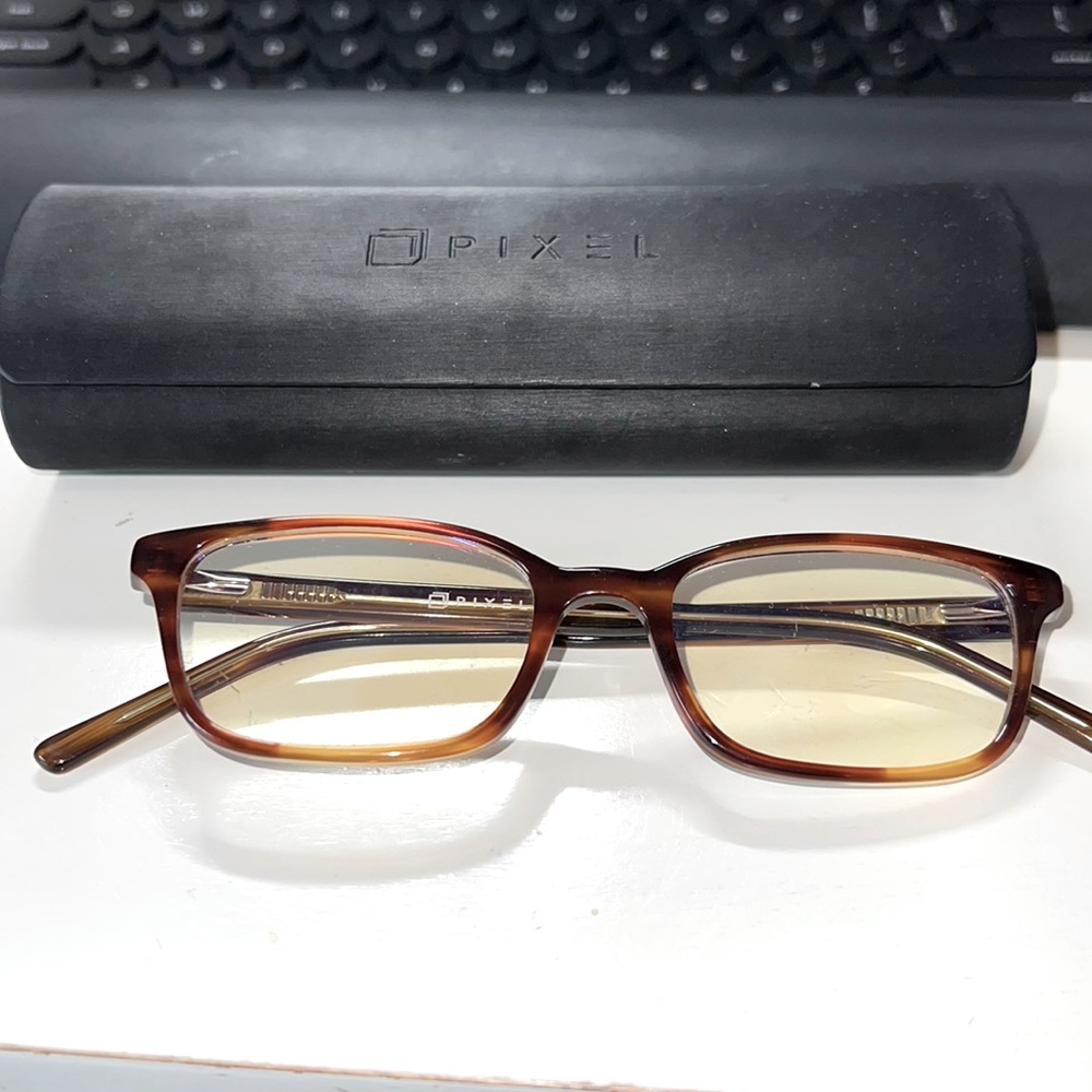 Pixel Blue light glasses tortoise shell. Like new.